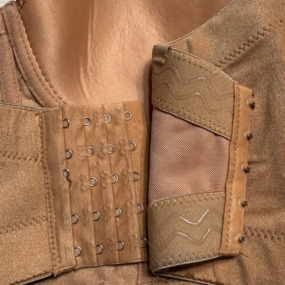 Windsor Sparkle and Shine Rose Gold  rhinestone Bustier Top strapless SZ M bling - Picture 7 of 8